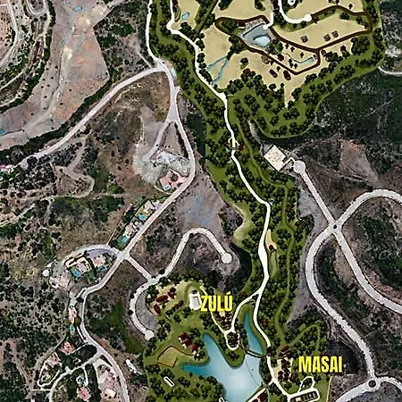 Selwo - Animal Park Tickets Included 3* 에스테포나