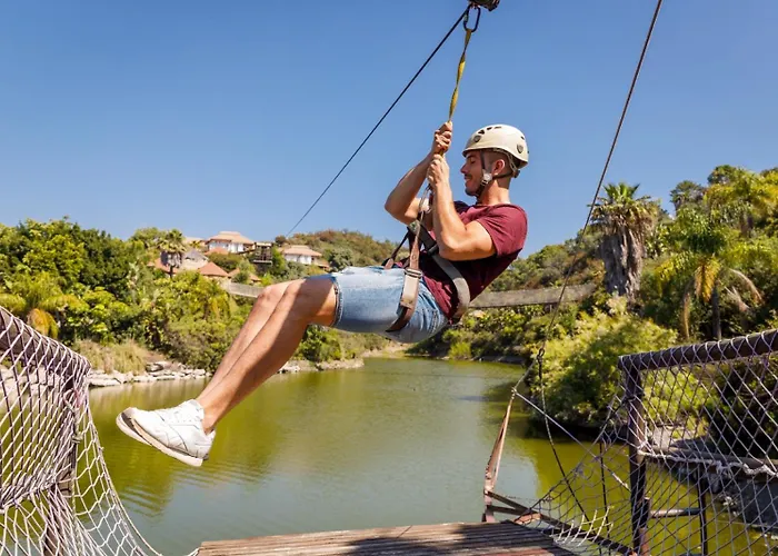 Selwo - Animal Park Tickets Included 3* אסטפונה